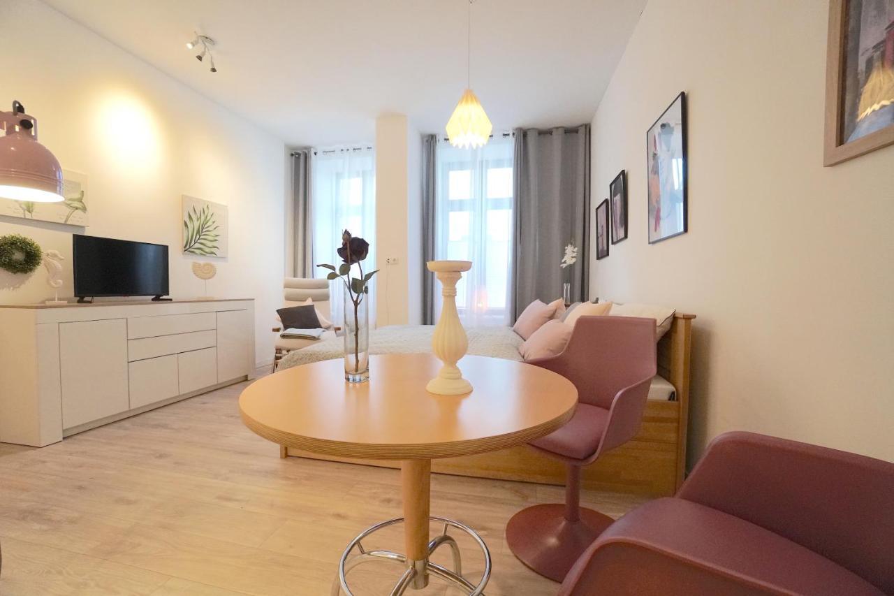 Lange Strasse Apartment Freyja Schleswig Bagian luar foto